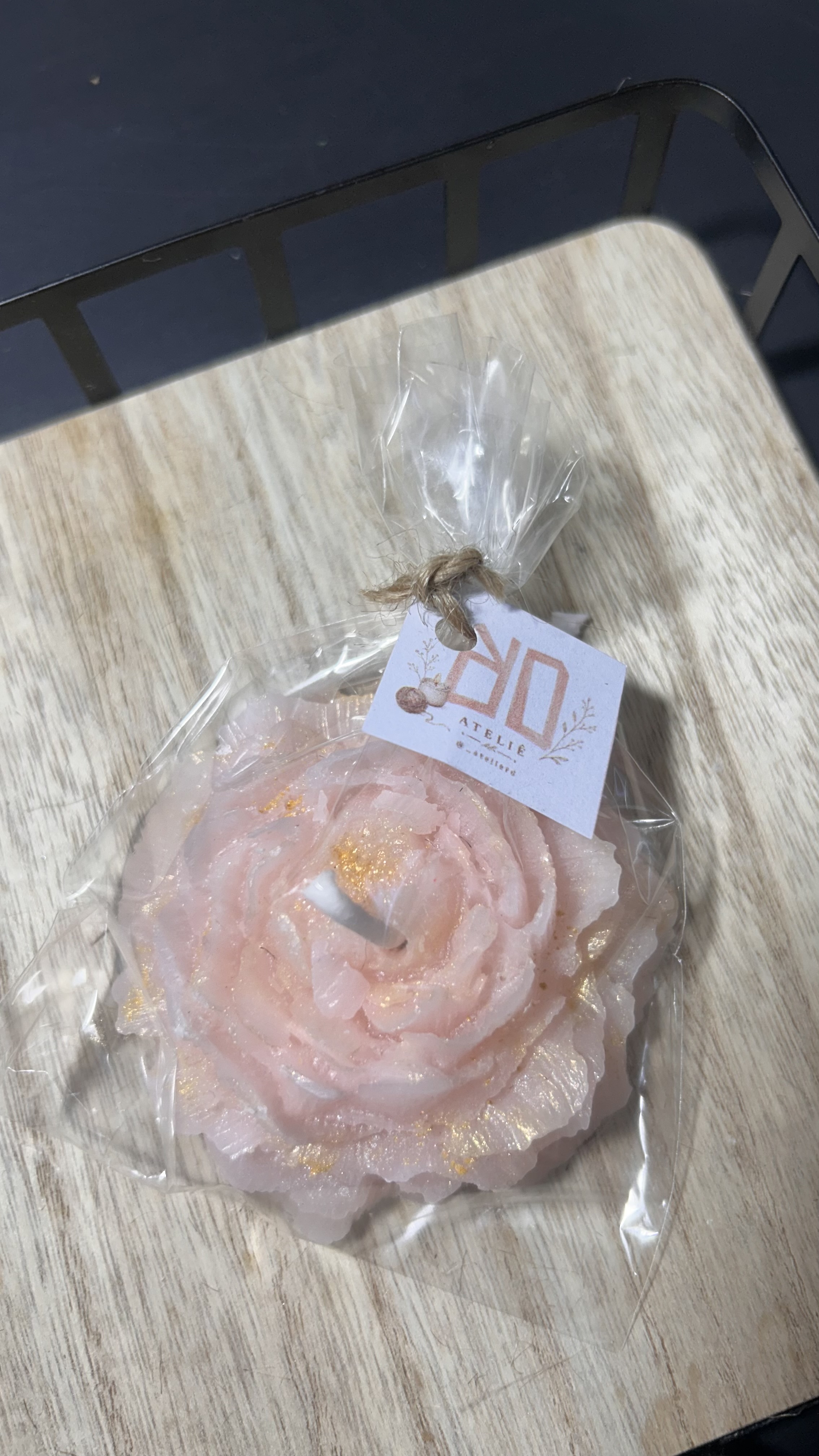Foto de Vela aromática em formato de peônia G